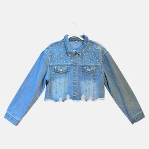 Pearl-Embellished Cropped Light Blue Denim Jacket